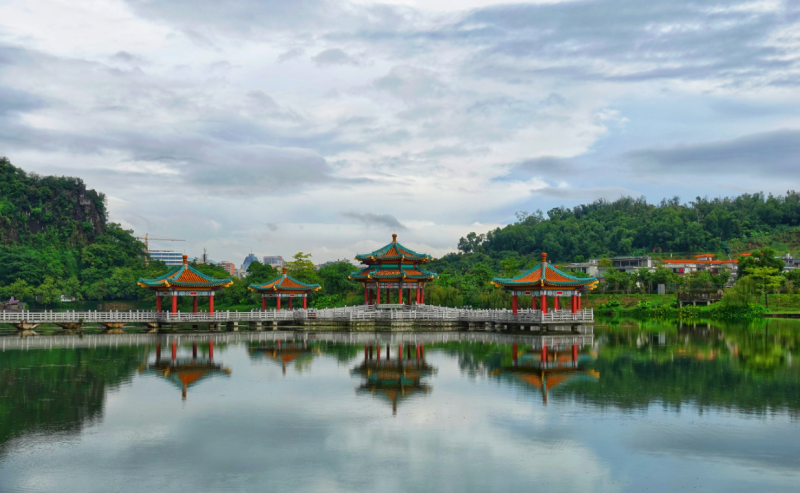 广东未来两天珠三角等地有阵雨和轻雾 局地或有大雨或暴雨