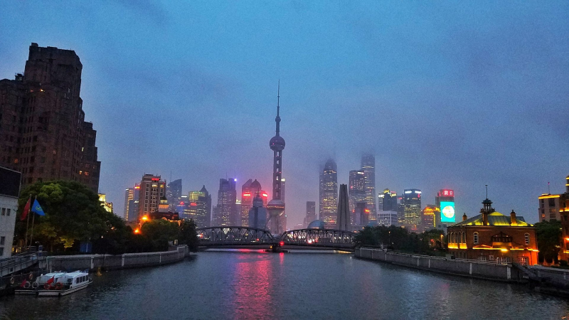 上海今午后雨停转阴，明天阳光在线晴朗温暖 后天又开始降雨降温