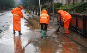 暴雨橙色预警更新：下午将有12省份地区出现大到暴雨4地有大暴雨