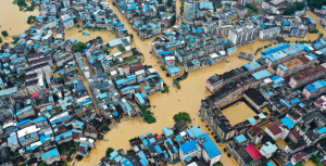 广西明后天高温+阵雨同时在线，防城港沿海等多地有大到暴雨