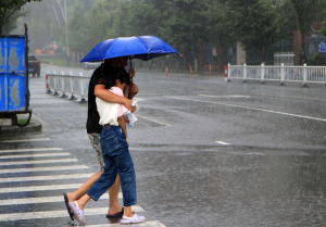 北京暴雨预警升级为橙色！今午后至明白天全市多地有大到暴雨登场