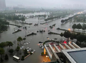 黑吉辽等5省份地区继续发布暴雨橙色预警，吉林黑龙江局地有大暴雨