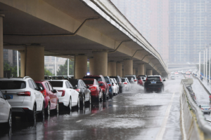 河南郑州新乡等11市有暴雨局地大暴雨，需警惕强降雨致灾