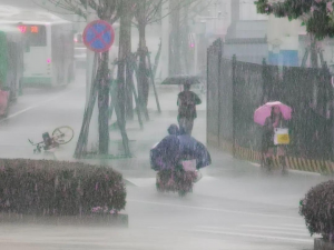 强降雨继续东移东北多地暴雨大暴雨猛烈，需警惕强降雨致灾