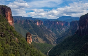 东拉山大峡谷海拔多少？东拉山大峡谷游玩攻略