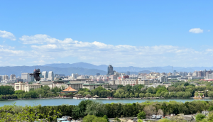 北京今起三天晴天为主最高气温稳定在30-31℃，早晚略凉注意添衣